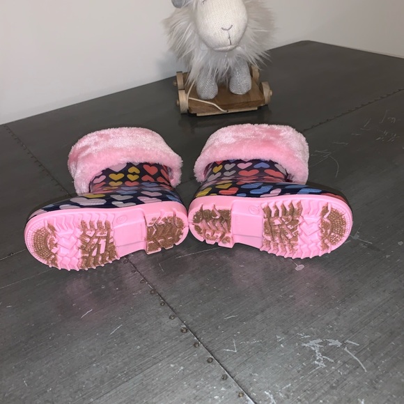 Carter’s snow/rain boots - Picture 2 of 5